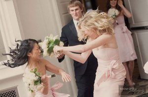 Тайная любовница появилась на свадьбе в платье невесты: скандальное видео