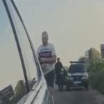 ВидеоДня. Как украинский полицейский берет взятку за вождение в нетрезвом виде.