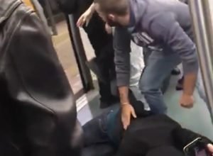 Наш "хохол" избил итальянца в римском метро. 18+ Видео