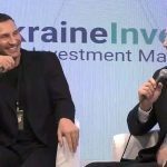 Даже брат ржал: Кличко опозорился в Давосе. Видео