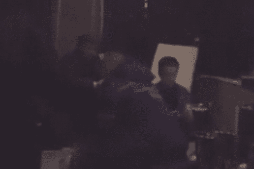 Как врачи пытались реанимировать "Децла". Видео