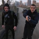 В Киеве неадекват из полиции устроил вооруженную драку. Видео