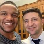 Жан Беленюк: Перший темношкірий депутат. Чим відомий новий соратник Зеленського. Відео