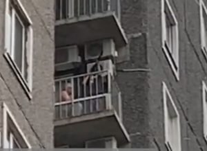 У Дніпрі п'яний прокурор відкрив стрільбу прямо з балкона. Відео