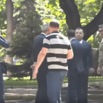 Бійка в прямому ефірі! Що насправді сталося між Зеленським та Полтораком!. Відео