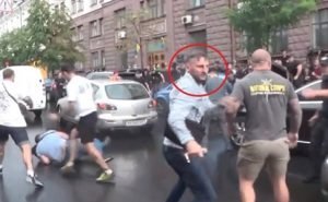 Один з нападників на авто Порошенко записав відеозвернення. Відео