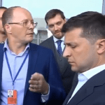 "Вы хотите нас всех тут построить?": Директор аеропорту Миколаєва нахамив Зеленському. Відео