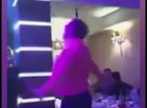 Танець Саакашвілі в нічному клубі Києва «порвав» інтернет. Відео