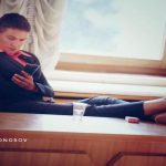 Повернення Савченко в Раду. Немиті ноги на столі, сигарети і стакан