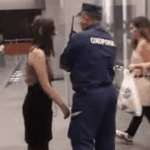 Дресс-код скандал: у Києві дівчину не пустили в туалет ТЦ через зовнішній вигляд. Відео