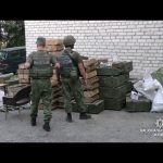 Добровольці в Золотому виконали вимогу Зеленського, і вивезли зброю під наглядом поліції