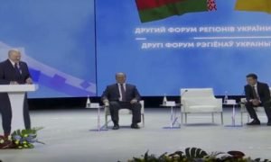 Лукашенко назвав Україну Росією