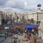 Проти Зеленського і "Ні Капітуляції" сьогодні на Майдані зібралося АЖ... близько 3 тисяч людей. НАЖИВО Відео