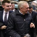 "Я в шоці, як Ви працюєте": Зеленський про завод Малишева де за 10 років випустив один танк. Відео