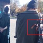 Як у Дніпрі поп з георгіївською стрічкою намагався втекти від поліцейських. Відео