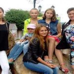 Шок ДНЯ: Одягнув сім'ю в речі жертв літака МН17: терорист "ДНР" шокував цинічним вчинком