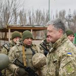 Кілера, який вбив дитину в центрі Києва, Петро Порошенко нагородив орденом "За мужність"