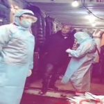 Що відбувається в Одесі? На "7-й кілометр" висадився десант вірусологів в захисних костюмах. Відео