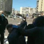 «Ви сепаратисти! І маски у вас путінські»: В Києві напали на волонтерів які безкоштовно роздавали маски. Відео