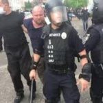 Нацкорпус влаштув бійку з прихильниками «Слуги народу» під Рівним. Фото - Відео