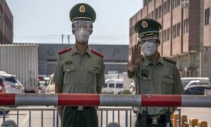 Пекін "законсервували": виїзд з міста закритий через новий спалах на коронавірус