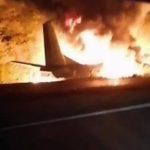 ТРАГЕДІЯ: У Чугуєві під Харковом розбився військовий літак з курсантами, 22 загиблих. ВІДЕО