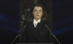 Марина Порошенко дуже уїдливо підколола Зеленського