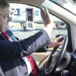 Петро Порошенко ганяє по Києву зі швидкістю 130 км/год. Відео