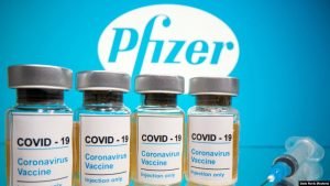 Від сьогодні американську вакцину Pfizer почали доставляти по всьому світу