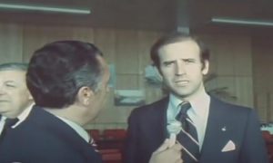 З'явилося цікаве відео з молодим Джо Байденом в СРСР. 1979 рік. Москва