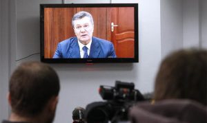 Янукович хоче особисто брати участь в судовому засіданні