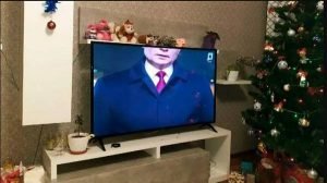 Телеканал в РФ показав виступ президента з моторошним дефектом