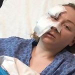 Прямо в турецькому торговельному центі турок-чоловік порізав обличчя молодій українці. Відео