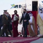 Президент Владимир Зеленский и первая леди Украины прибыли в Арабские Эмираты. Видео
