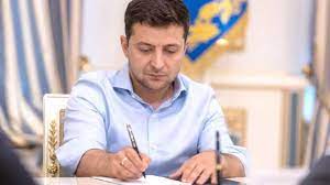 Владимир Зеленский подписал указ о национализации компании «Мотор Сич»