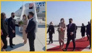 Президент Украины Владимир Зеленский и первая леди прибыли с рабочим визитом во Францию. Видео
