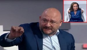 Михаил Добкин заставил раздеться депутата «Голоса» в прямом эфире
