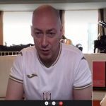 «Это Дмитрий Гон… Гордон»: Дмитрий Гордон так впечатлил ведущую росТВ, что та оговорилась в эфире. Видео