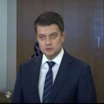 "Президент должен идти на один срок": Разумков уже пошёл в открытую атаку на Владимира Зеленского. Видео