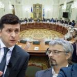 "Нет ни одного ролика про вакцинацию»: Злой Владимир Зеленский повысил тон на Ляшко и Ткаченко.