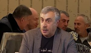 "Да! Ахметов бил на днюхе Шустера": Комаровский подтвердил что Ахметов был на дне рождения Шустера.