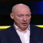 "Порошенко боец, он очень умный, и он с удовольствием пойдет в СИЗО": Гордон начал хвалить Порошенко. Видео