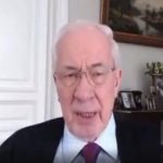 "Много украинцев ждут, когда нападет Путин и освободит страну": Азаров заявил что украинцы не будут воевать 