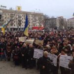 Херсон это Украина! В Херсоне, под выстрелы автоматов, люди вышли на протест против российских оккупантов. Видео