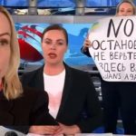 «Нет войне! Не верьте пропаганде!:В эфир росТВ «Первого канала» прорвалась девушка с плакатом «Нет войне»