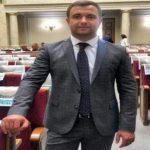 «Слуга народа» приостановило членство во фракции депутата и собственника "4 канала" Алексея Ковалева.