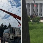 В оккупированной врагом Новой Каховке Херсонской области устанавливают памятник Ленину перед мэрией.