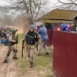 "Приходьте на вечерю!": Вот так украинский народ встречает настоящих освободителей! С радостью, и слезами на глазах