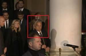 Проросійський прем'єр-міністр Угорщини Віктор Орбан прибув до держави агресора на похорон Горбачова. Відео