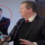 «Хлопчик Вова з Києва мріє про ракети - Вова, ти отримаєш ракети": Так жартує депутат РФ на дитячому святі  "Ялинка бажань"